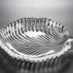 Glass Leaf Style Serving Platter, Serving Dessert and Snacks Platter Tray-image-40