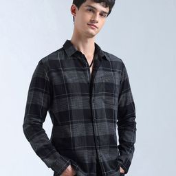 Flying Machine Men Checked Spread Collar Pure Cotton Casual Shirt-picture-45