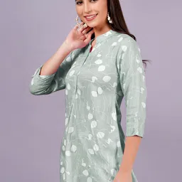 HIGHLIGHT FASHION EXPORT Floral Print Mandarin Collar Top image 5