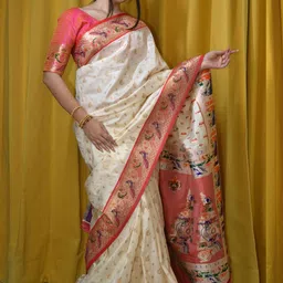 DIVASTRI Woven Design Zari Silk Blend Paithani Saree-picture-11