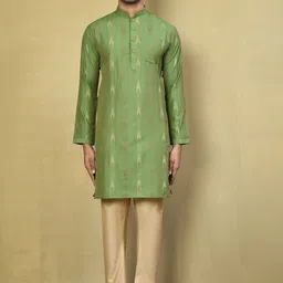 Arihant Rai Sinha Men Regular Pure Cotton Kurta with Pyjamas-picture-47