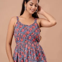 Rangun Women Floral Printed Anarkali Kurti-picture-5