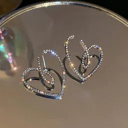 KRENOZ Heart Shaped Studs Earrings-41