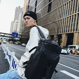 StyleCast x Revolte Men Solid Backpack-picture-11