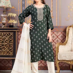 Sangria Girls Ethnic Motifs Printed Round Neck Sequinned Straight Kurta-image-78