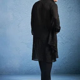VASTRAMAY Men Embroidered Regular Sequinned Kurta with Trousers & With Dupatta image 4