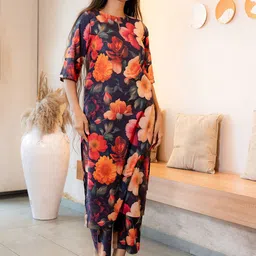 GULABOSITABO Women Floral Printed Regular Pure Cotton Kurta with Trousers-picture-56