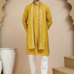 Jompers Floral Embroidered Mandarin Collar Sequinned Straight Kurta With Pyjamas & Dupatta-image-67