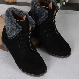 Denill Women Wedge-Heel Winter Boots-image-2