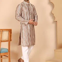 jompers Men Geometric Printed Ethnic Kurta with Pyjama image 2