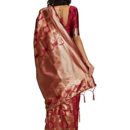Desi Fusion Paisley Woven Design Zari Saree With Unstitched Blouse-picture-9
