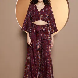 BRINNS Geometric Printed V-Neck Flared Sleeve Crop Top With Palazzo-5