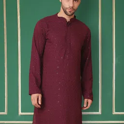 Jompers Men Geometric Embroidered Sequinned Kurta-image-79