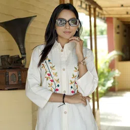 CORSICA Tropical Embroidered Cotton Shirt Style Top-picture-39