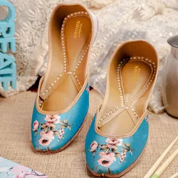 Anouk Women Printed Mojaris Flats-image-27
