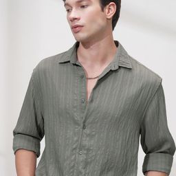 HIGHLANDER Men Vertical Striped Comfort Relaxed Fit Casual Shirt-image-54