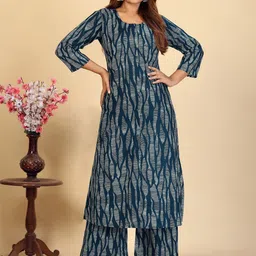 Larqi Women Printed Regular Pure Cotton Kurta with Trousers-picture-42