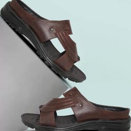 WALKLINE Men Brown With Slip-On Comfort Sandals-image-98