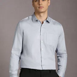 Louis Philippe Spread Collar Long Sleeves Regular Fit Pure Cotton Formal Shirt-picture-26