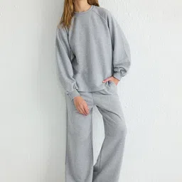Trendyol Round Neck Knitted Top & Trouser Co-Ord Set-picture-35