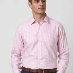 Van Heusen Men Spread Collar Checked Cotton Formal Shirt-image-30
