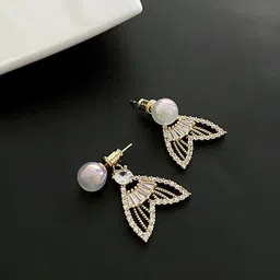 FIMBUL Gold-Plated Crystals Studded Contemporary Drop Earrings-image-98