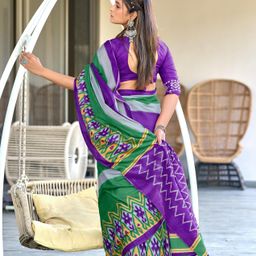 LeeliPeeri Designer Striped Printed Block Print Saree image 2
