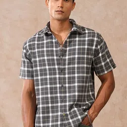 WROGN Men Comfort Checked Casual Shirt-image-13