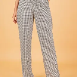 IX IMPRESSION Zig Zag Printed Regular Trousers-picture-5