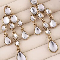 SHONA'S STYLE Teardrop Shaped Drop Earrings image 5