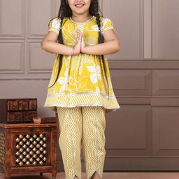 Cutiekins Girls Floral Printed Empire Thread Work Kurta with Dhoti Pants-image-92