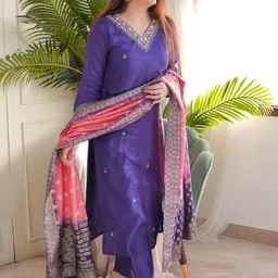 URMIR FASHION Women Regular Kurta with Trousers & With Dupatta-picture-27