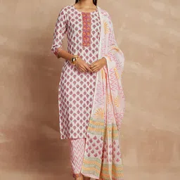 HERE&NOW Women Floral Printed Cotton Kurta with Trousers & Dupatta-15