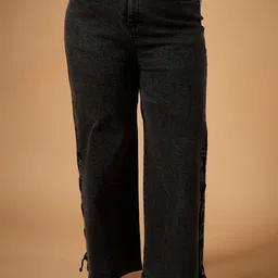 SASSAFRAS Curve Women Straight Fit Light Fade Acid Wash Stretchable Jeans-6