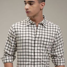 HIGHLANDER Men Comfort Slim Fit Opaque Checked Casual Shirt-picture-36