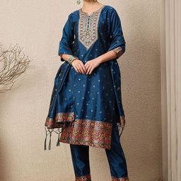 VredeVogel Women Ethnic Motifs Embroidered Kurta with Trousers & Dupatta-image-5