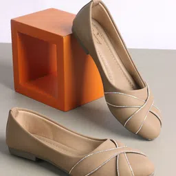 CHINRAAG Women Mules Flats-36