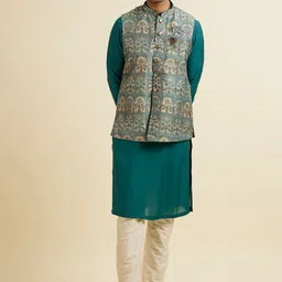 Manyavar Men Printed Regular Kurta and Pyjamas With Jacket-image-39