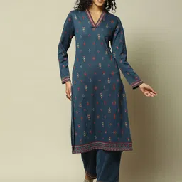 Rangriti Women Regular Thread Work Kurta with Palazzos-image-83