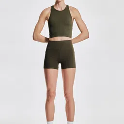 H&M Sports Hotpants with DryMove-picture-21