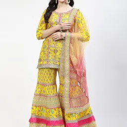 TS LIFESTYLE Women Ethnic Motifs Printed Kurti with Sharara & Dupatta-picture-46