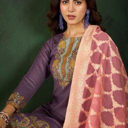 Sangria Winter Pashmina Floral Woven Design Kurta & Trouser With Dupatta-picture-4