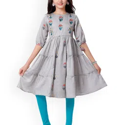 MASTARANG Girls Floral Embroidered Empire Kurta With Leggings-62