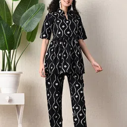 Vaimiya Printed Pure Cotton Tunic & Trousers Co-Ord Set-9