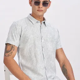 COLOR HUNT Men Comfort Opaque Printed Casual Shirt-image-42