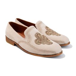 The Alternate Men Embroidered Mojaris with Ethnic - Embellished-image-40