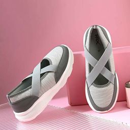 HRX by Hrithik Roshan Women Slip-On Walking Shoes-picture-16