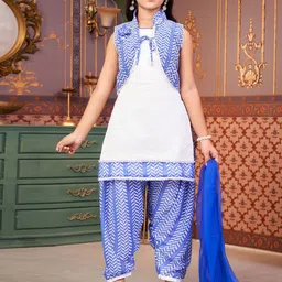 Sangria Girls Floral Printed Kurti Patiala & Dupatta & Jacket Set-image-9