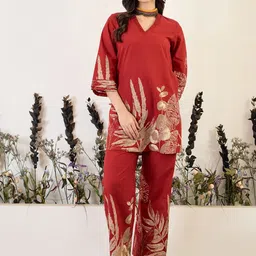 IMANA Printed Pure Cotton V Neck Top With Trousers Co-Ords-image-39