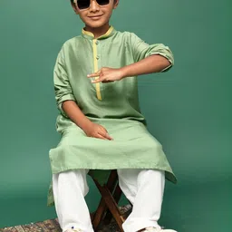 Sangria Kids-Boys Green Silk Straight Kurtas-picture-9